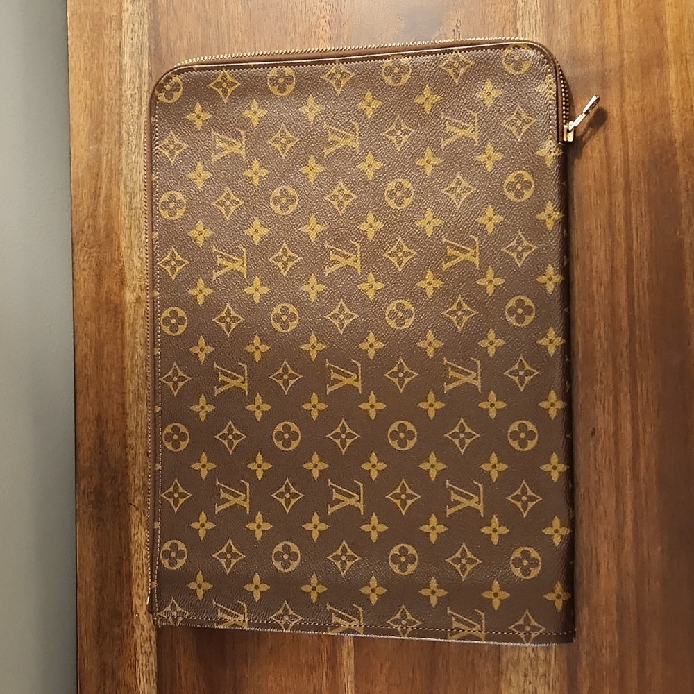 Louis Vuitton Vintage Poche Documents monogram laptop briefcase file folder